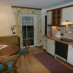Apartment Hausmenneweger *