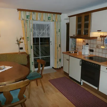 Apartment Hausmenneweger *