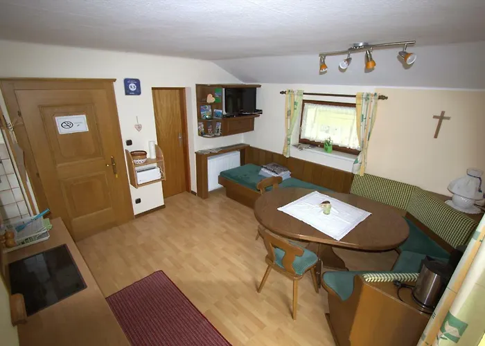 Hausmenneweger Apartament